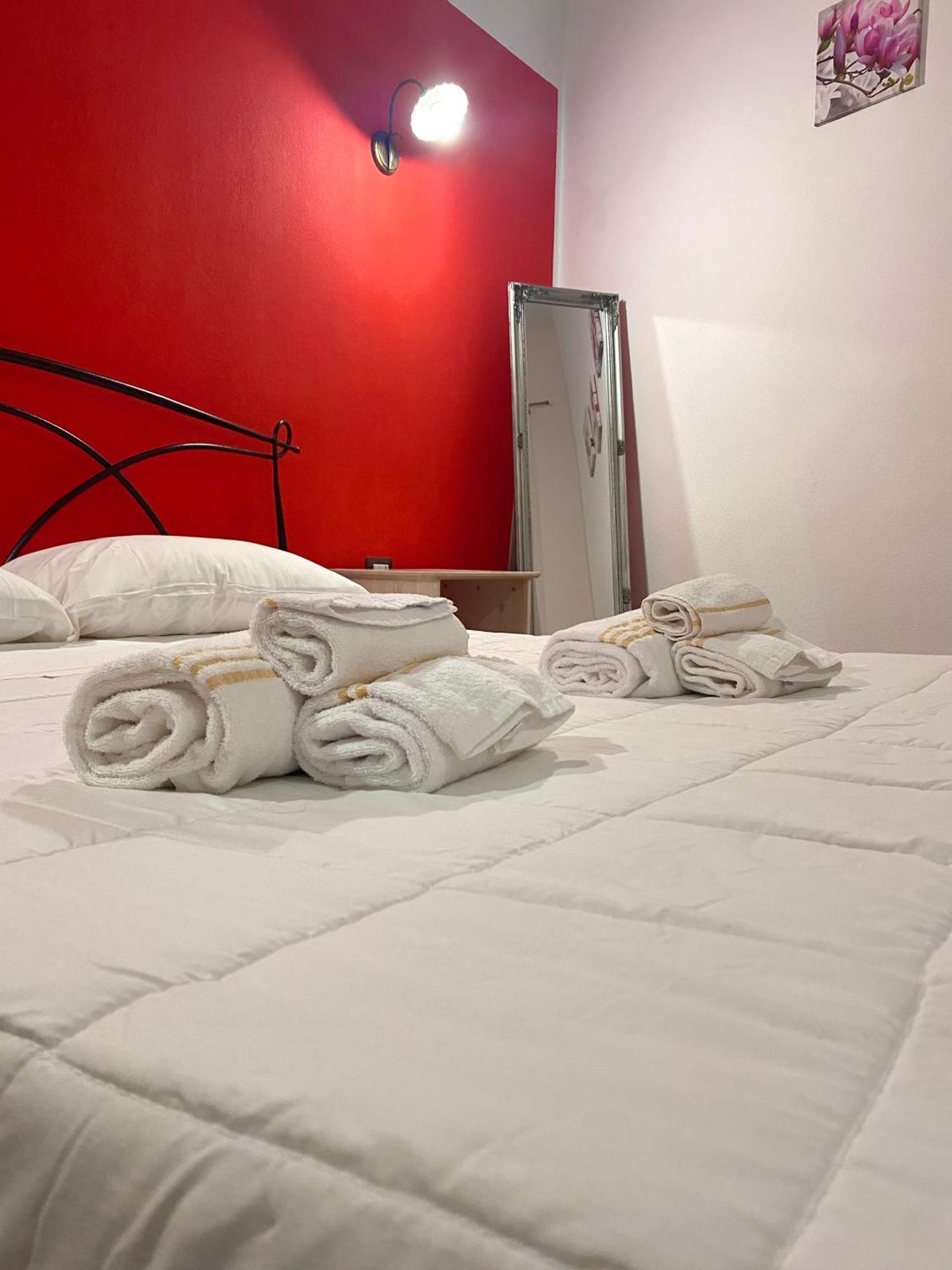 Dani'S House Hotel Cagliari Room photo